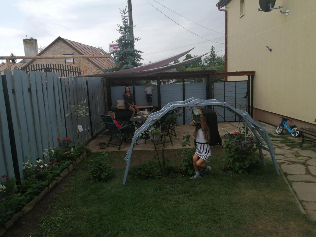 Apartman Lastovicka Stará Lesná Kültér fotó